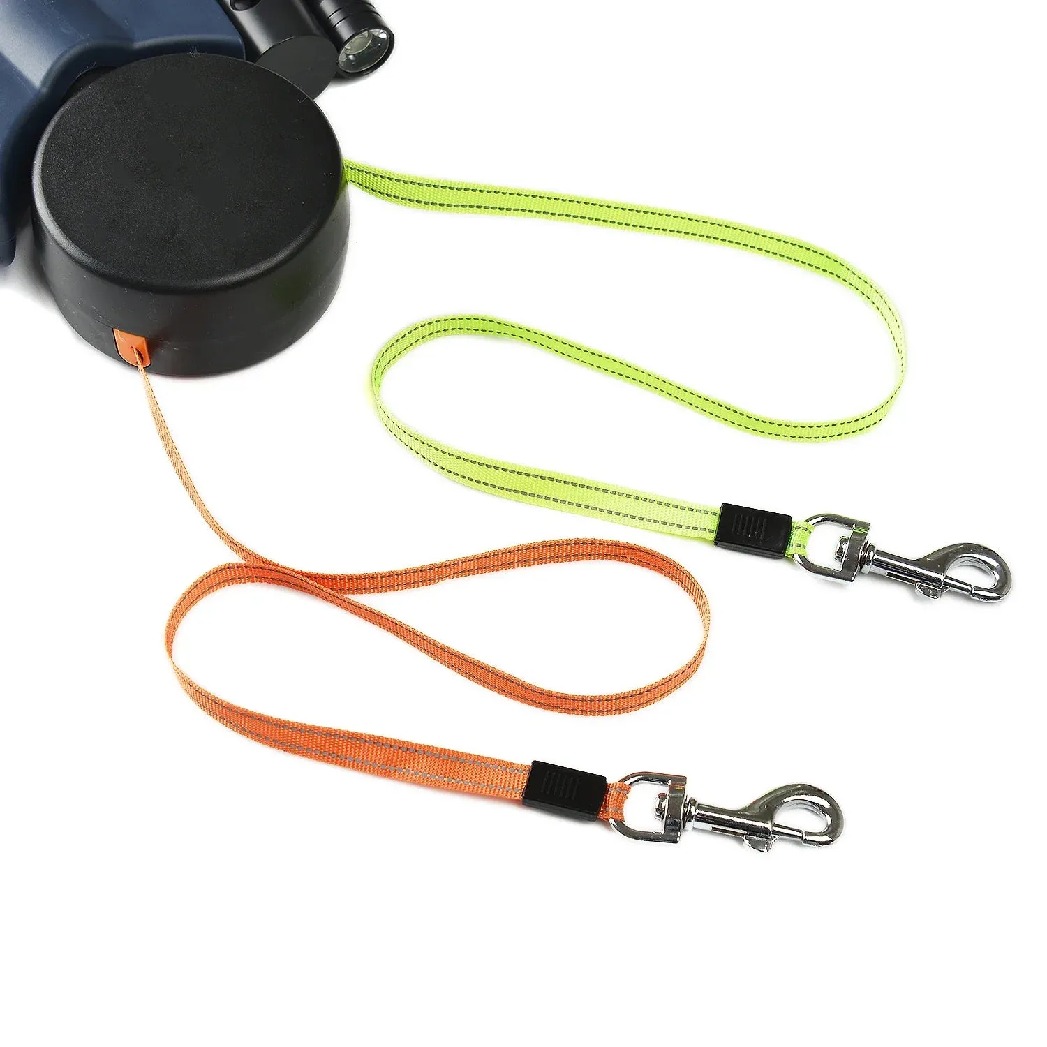 Dual Retractable Dog Leash with Flashlight – No-Tangle Reflective Design