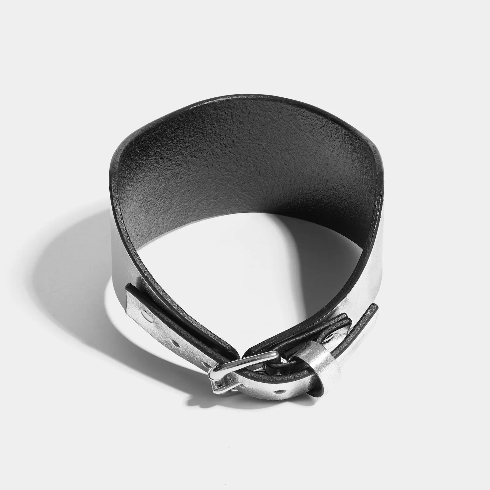 HIGH POSTURE COLLAR SILVER