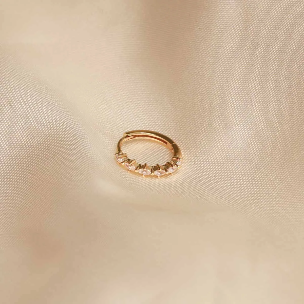 Navette Hoop 11.5mm in Gold